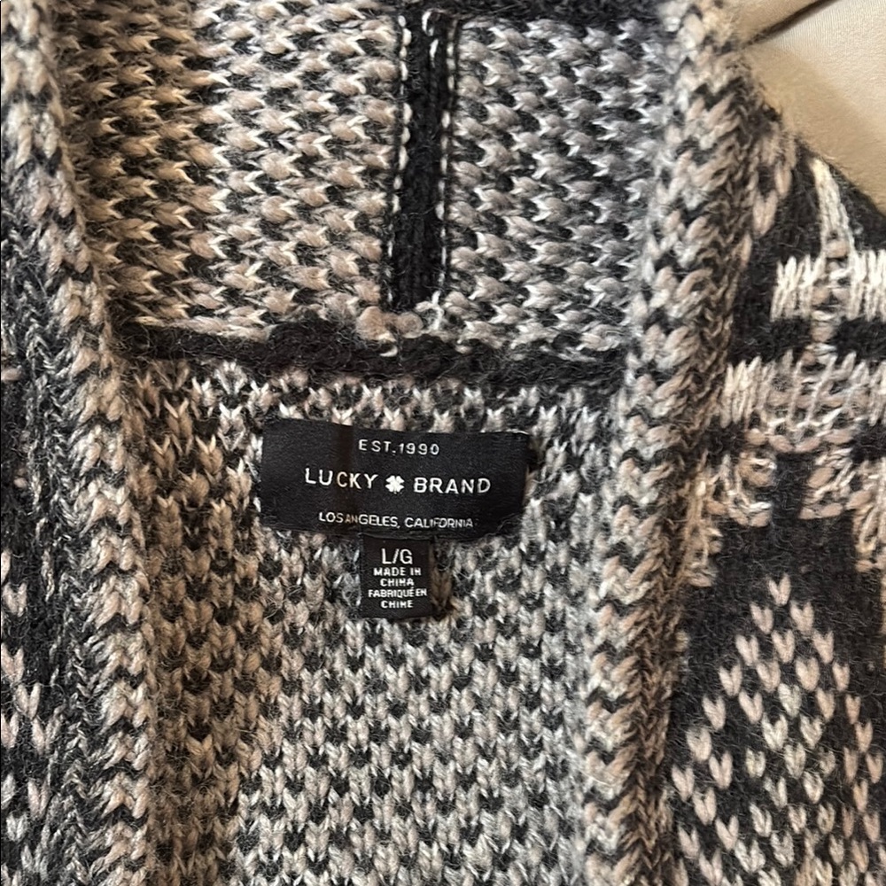 Women's Lucky Brand Long Black and Gray Patterned Cardigan size large - Picture 2 of 5